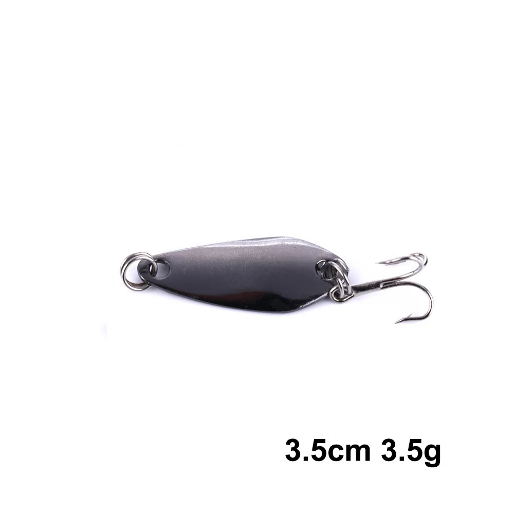 Hengjia 1pcs Metal Bait Spoon Lure with Treble Hook Gold /Silver River Fishing Lure for Bass Pike Perch