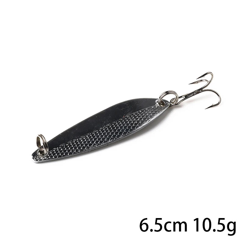 Hengjia 1pcs Metal Bait Spoon Lure with Treble Hook Gold /Silver River Fishing Lure for Bass Pike Perch