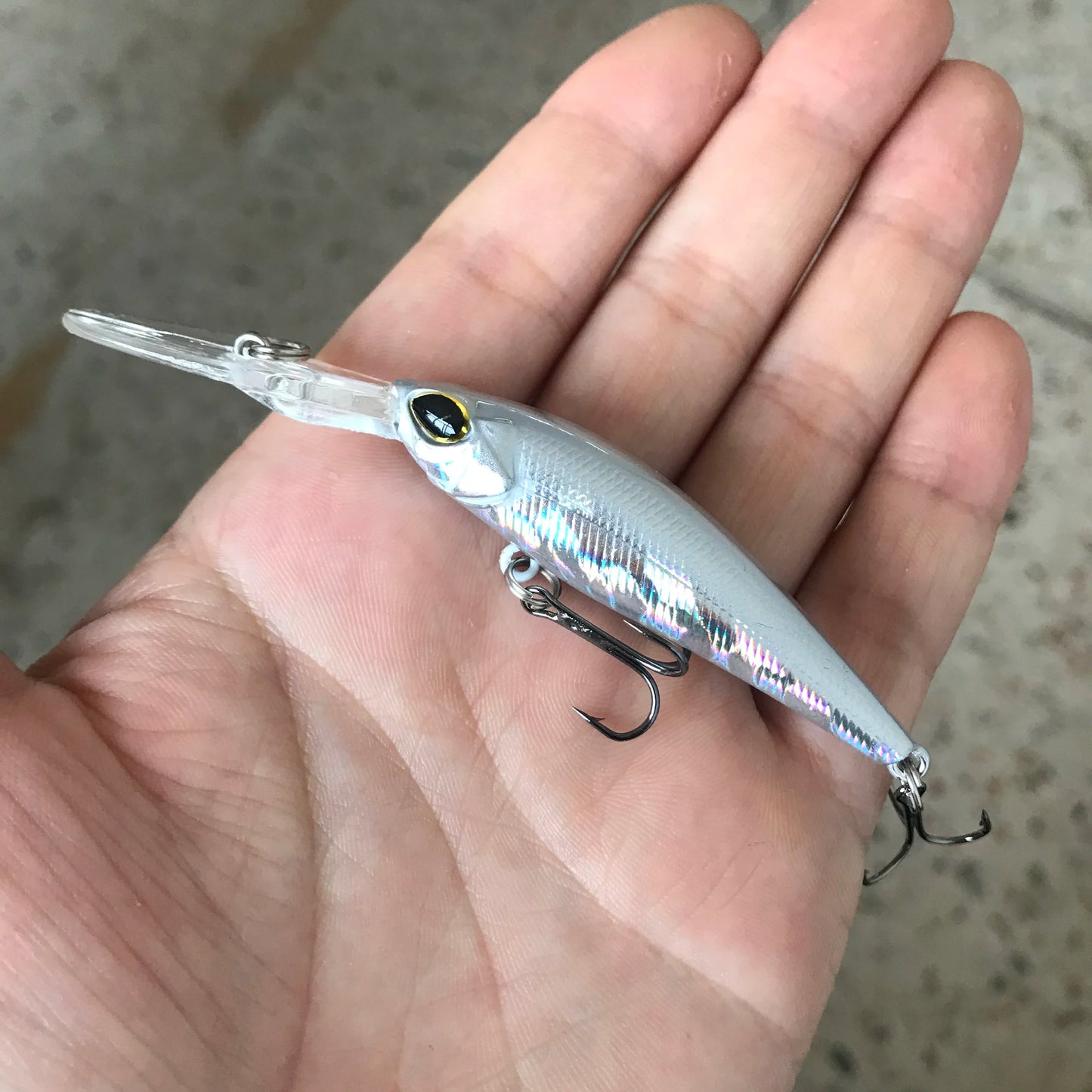 1Pcs Floating Minnow Fishing Lure Wobblers 9cm 5.8g Artificial plastic Hard Bait Crankbait Bass Pike Jerkbait Fishing Tackle