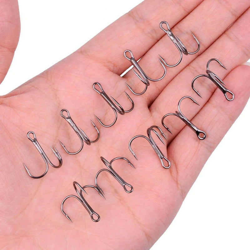 50pcs/box Treble Fishing Hook Fishing Hook High Carbon Steel Treble Overturned Hooks Fishing Tackle Round Bend Treble For Bass