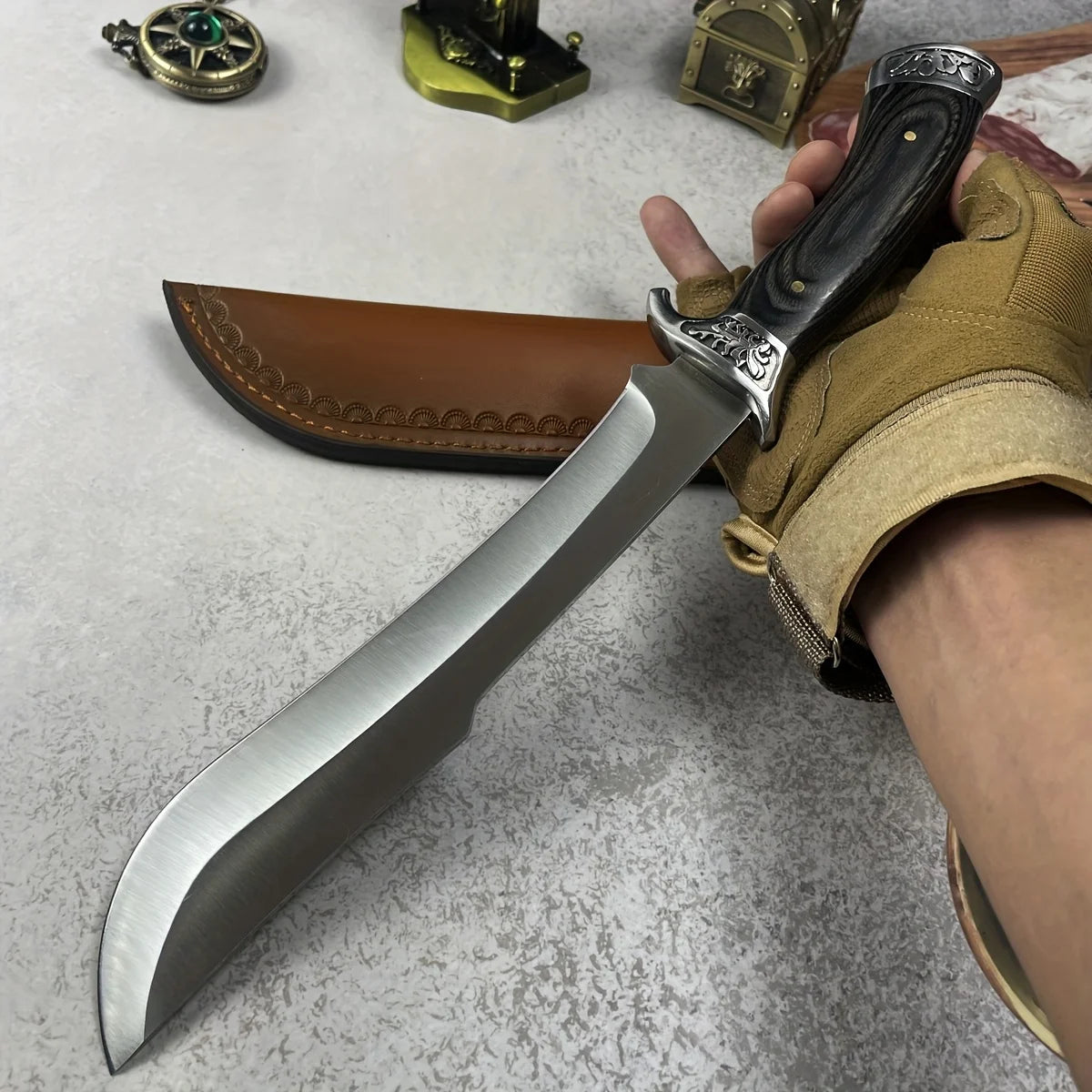 1 Knife, Black Wooden Handle Outdoor Knife, High Hardness Portable Knife, Fixed Blade, High-Quality Straight Knife, Used for Hiking, Mountaineering Adventure, Survival, Camping Supplies, Camping Supplies, Outdoor Activity Kni