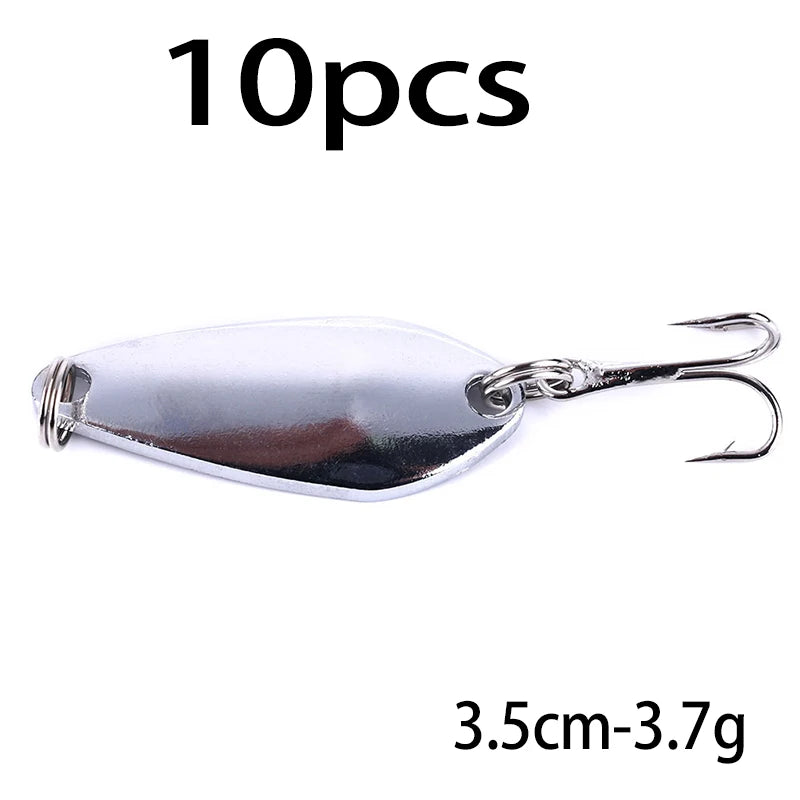 Hengjia 1pcs Metal Bait Spoon Lure with Treble Hook Gold /Silver River Fishing Lure for Bass Pike Perch
