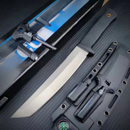 Outdoor camping must have a straight knife used for fishing,