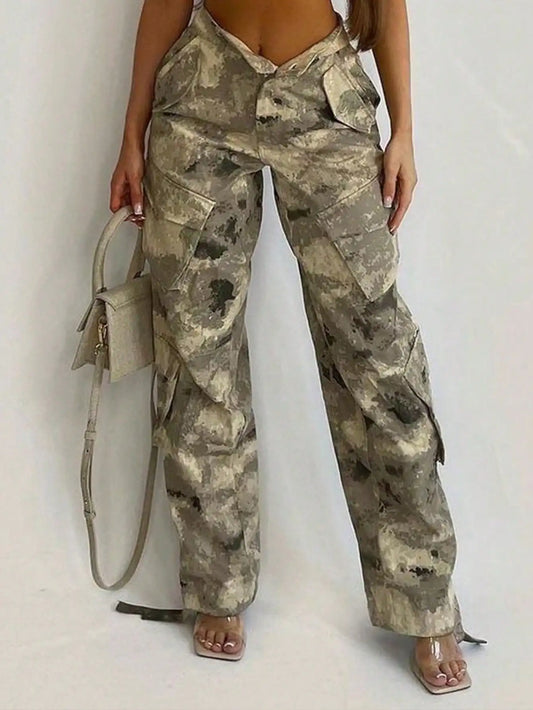 Women's Camo Cargo Pants  Wide Leg Baggy Style,  Flap Pockets